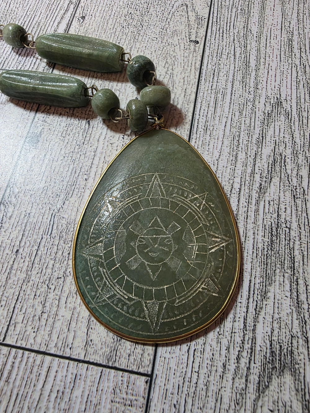 Green Stone Pendant Necklace - Unbranded